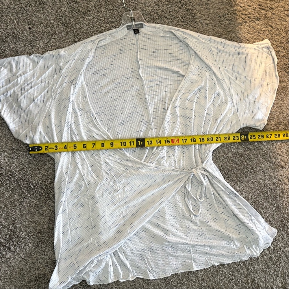 Lane Bryant 22/24 white/light blue Wrap Blouse - Picture 3 of 8